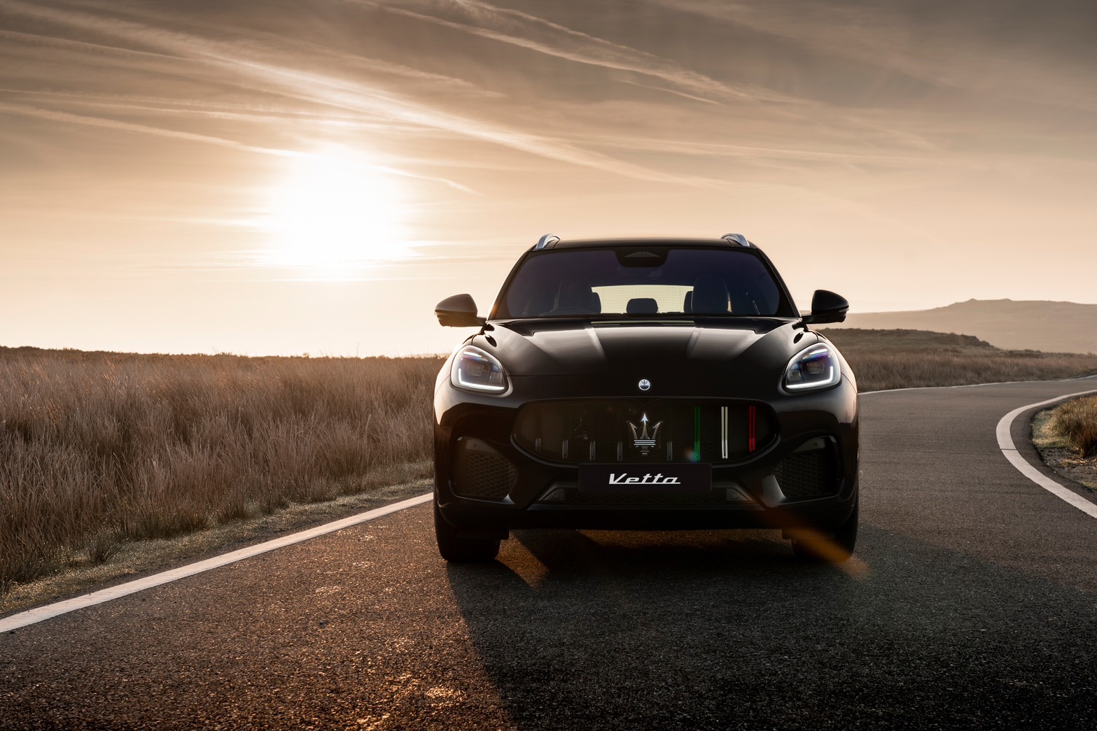 【新聞圖片 1 】Maserati Grecale Vetta系列正式抵臺亮相　展現義式風格魅力　攜手精品咖啡品牌CURISTA COFFEE打造秋日咖啡體驗